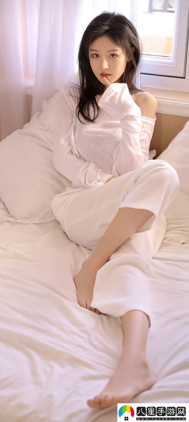 國產(chǎn)拗女V888的獨特風(fēng)格引發(fā)熱議！友