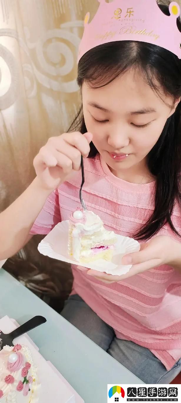 15歲初中生免費觀(guān)看資源火爆上線(xiàn)——友